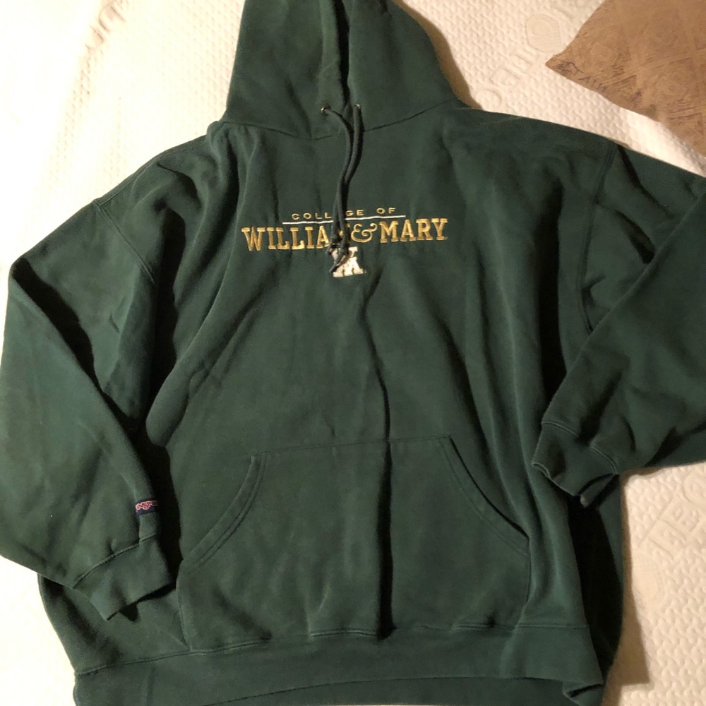 Jansport William and Mary hoodie